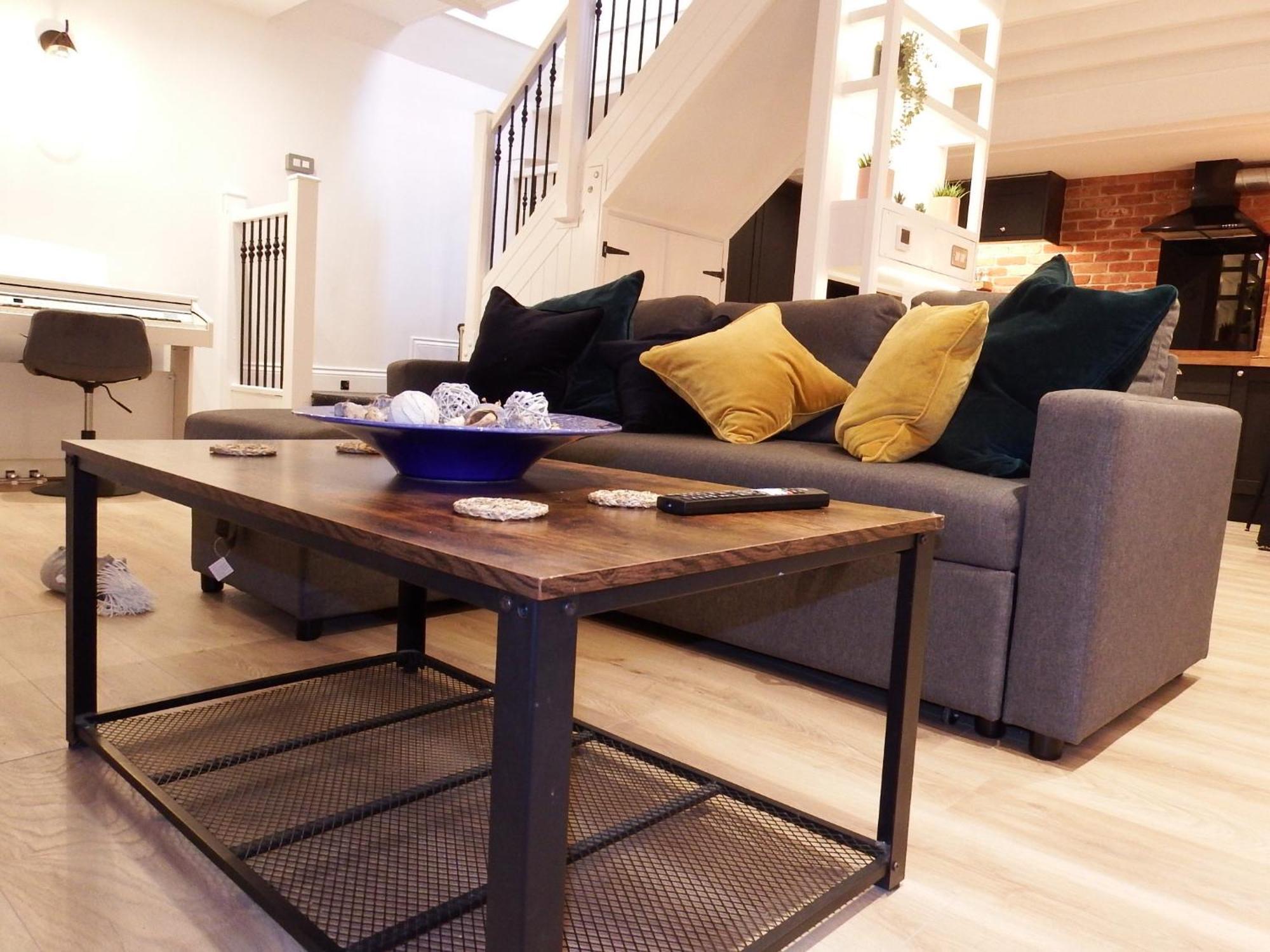 Newly Renovated Stunning Warehouse Apartment Борнмут Екстер'єр фото