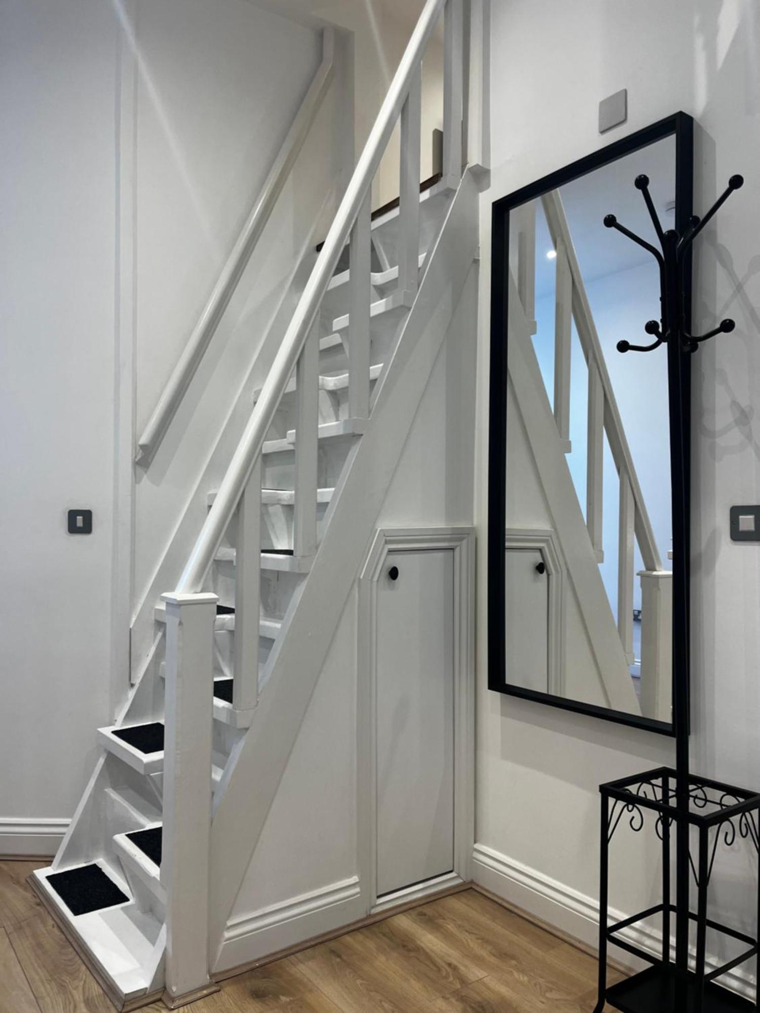 Newly Renovated Stunning Warehouse Apartment Борнмут Екстер'єр фото